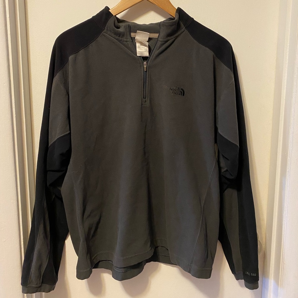 Men’s North Face fleece